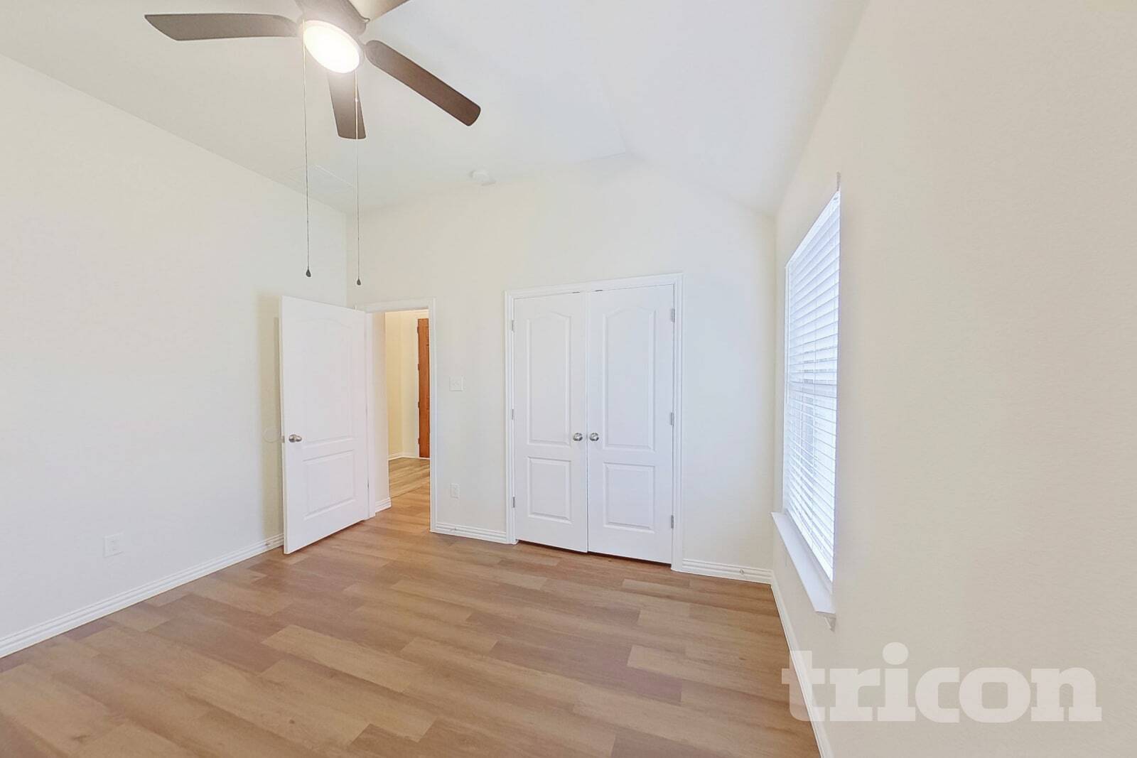 Building Photo - 1304 Meridian Dr