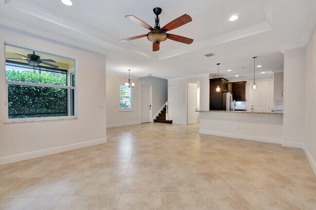 Building Photo - 4559 Cadiz Cir