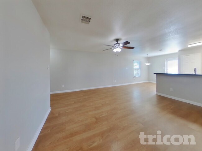 Building Photo - 6930 Waterlilly View Ln