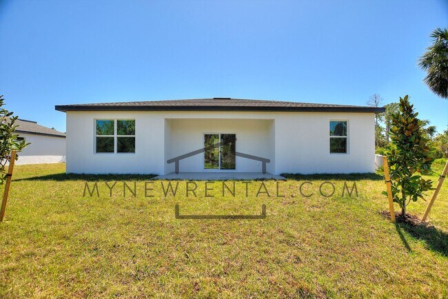 Building Photo - Deposit-Free! Get $1,000 OFF your first mo...