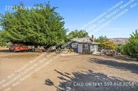 Building Photo - 27215 Ave 140