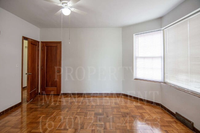 Building Photo - Spacious 4-Bedroom 2-Bathroom Home