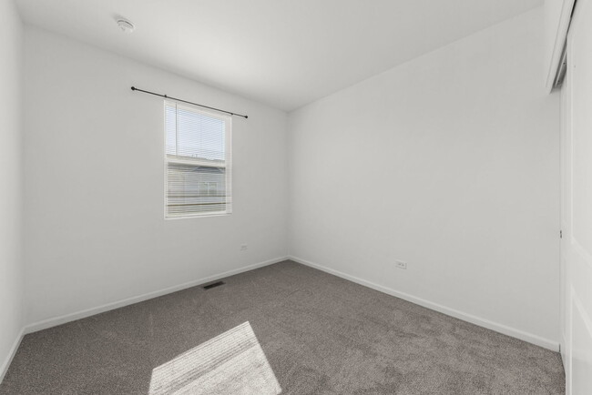 Building Photo - 4219 Chelsea Mnr Cir