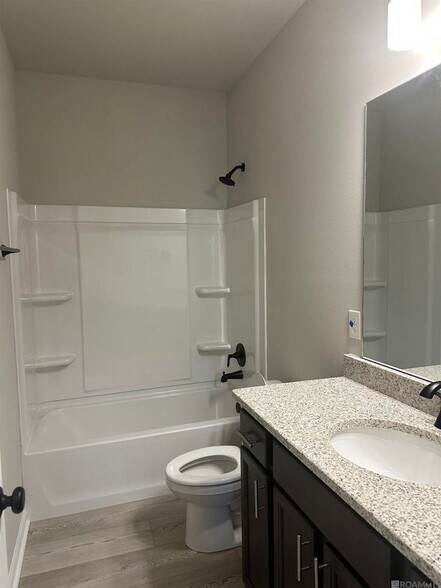 Building Photo - 25729 Raines Ave