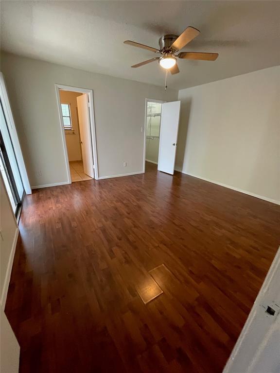 Building Photo - 2204 Berkett Dr