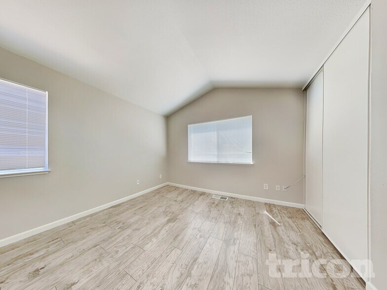 Building Photo - 5348 Catanzaro Way