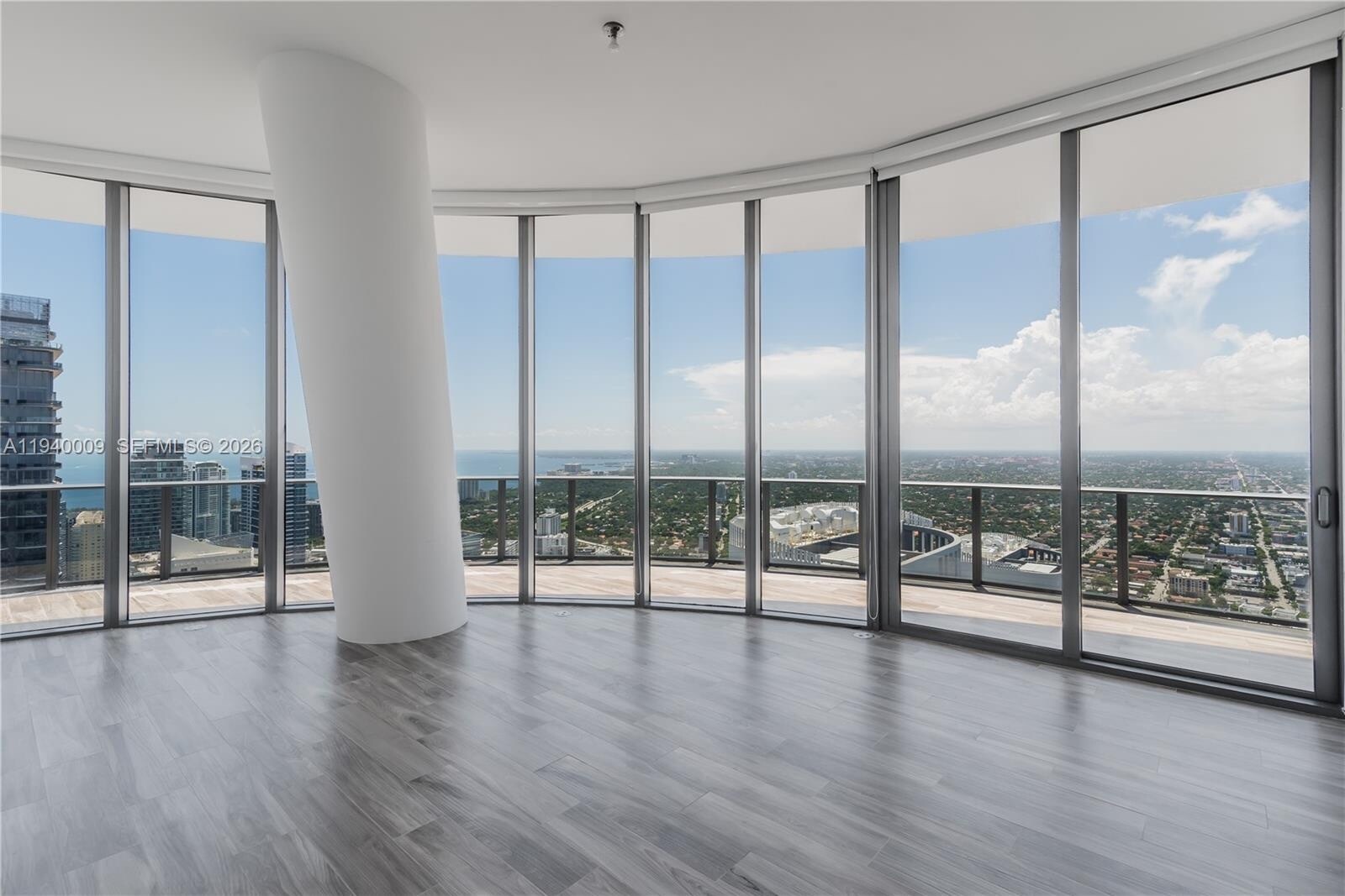 Building Photo - 801 S Miami Ave