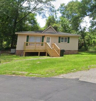 Primary Photo - 8 Village Terrace Dr
