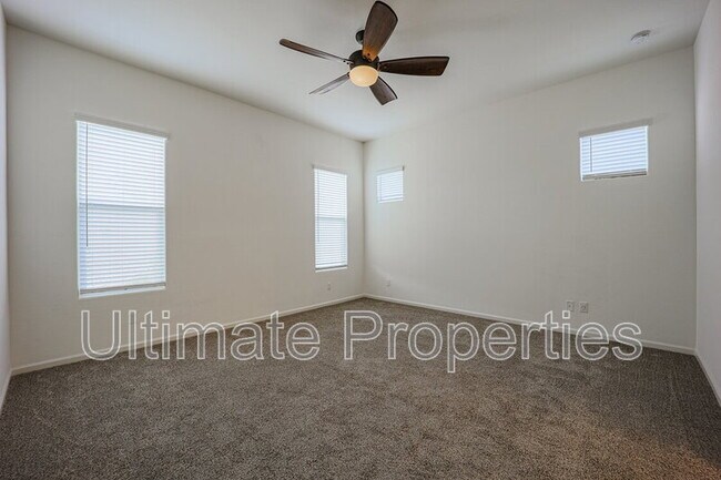 Building Photo - 25172 N 106th Dr