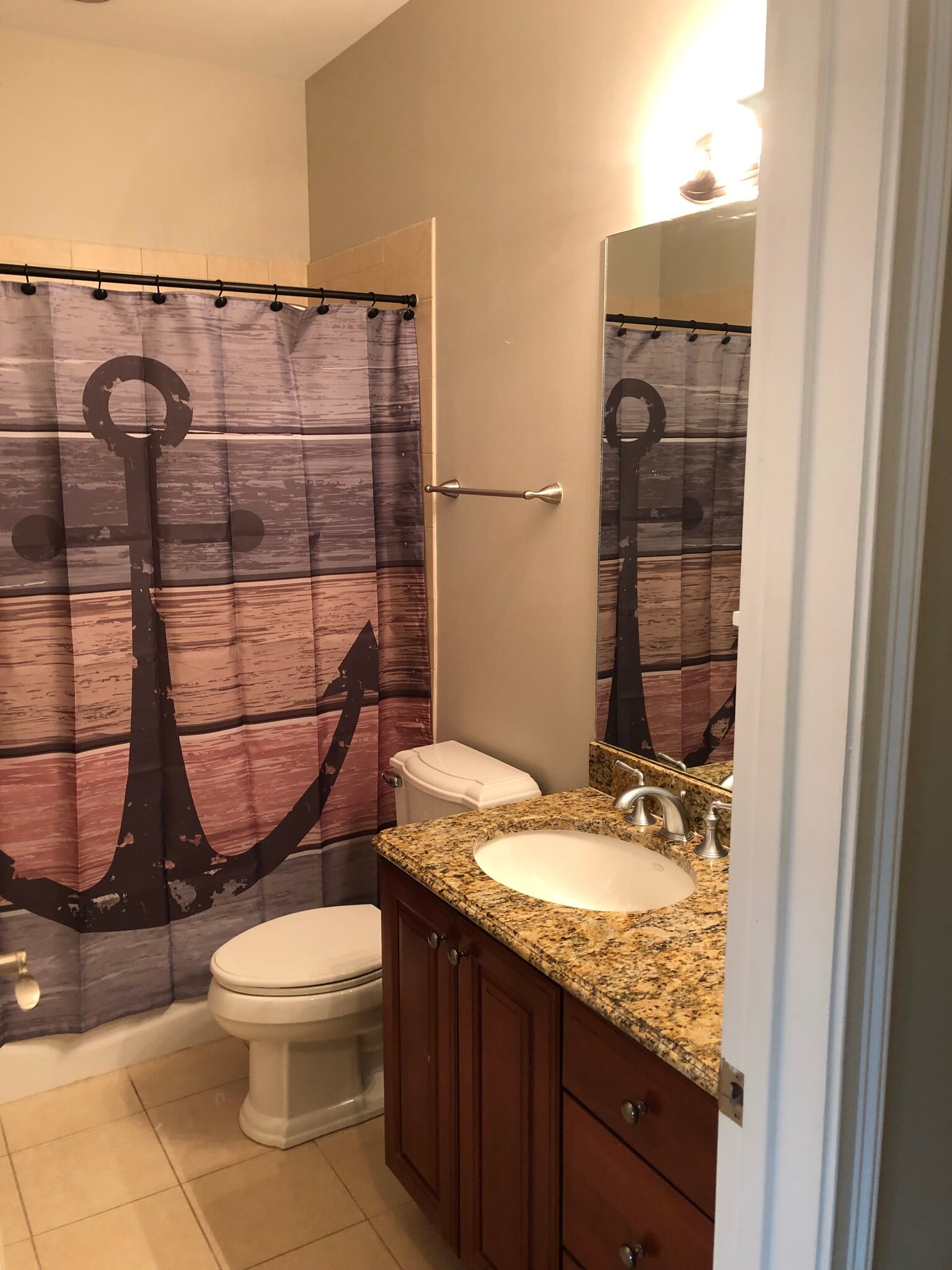 2nd bathroom on 2nd floor - 4412 Hidden Harbour Ter