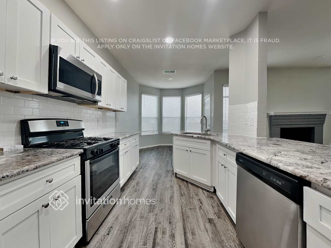 Building Photo - 828 Sansome Dr