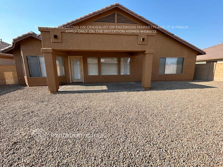 Building Photo - 8524 W Chickasaw St