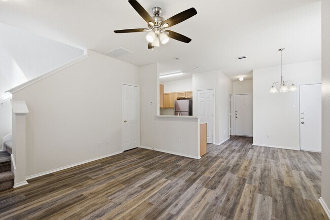 Building Photo - 14101 Harris Ridge Blvd