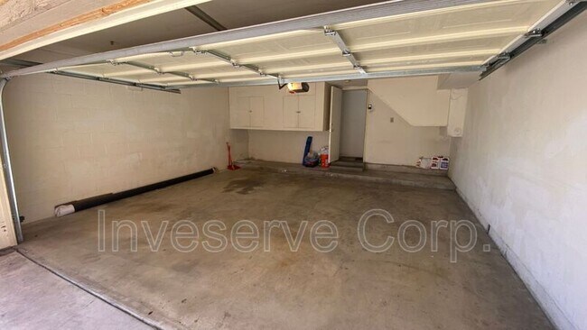 Building Photo - 31 E Colorado Blvd