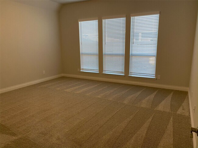 Building Photo - 2102 Marian Lee Ln
