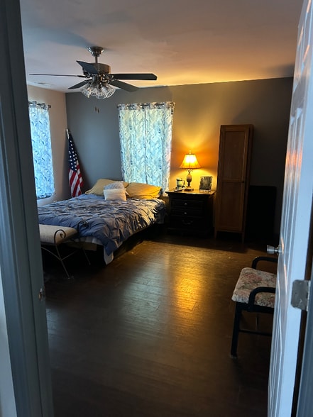 Building Photo - 222 State Rd S-42-941