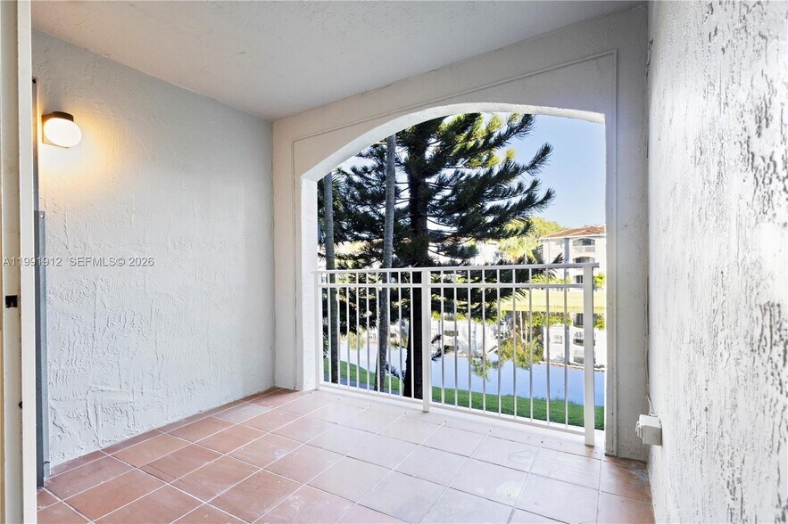 Building Photo - 9615 NW 1st Ct