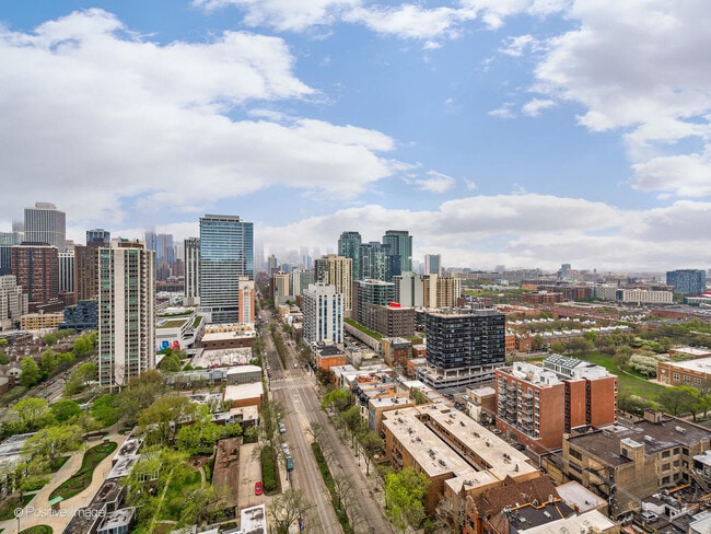 Building Photo - 1360 N Sandburg Terrace