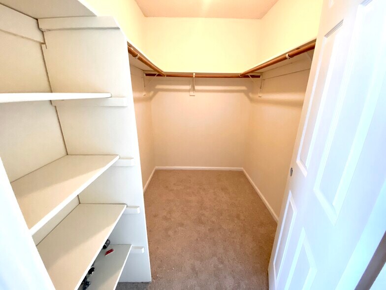 Master WIC - 67 Balboa Ln