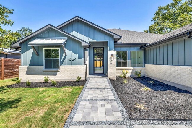 Building Photo - 8209 Polar Dr