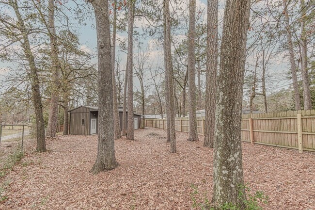 Building Photo - 20011 Parkway Ln