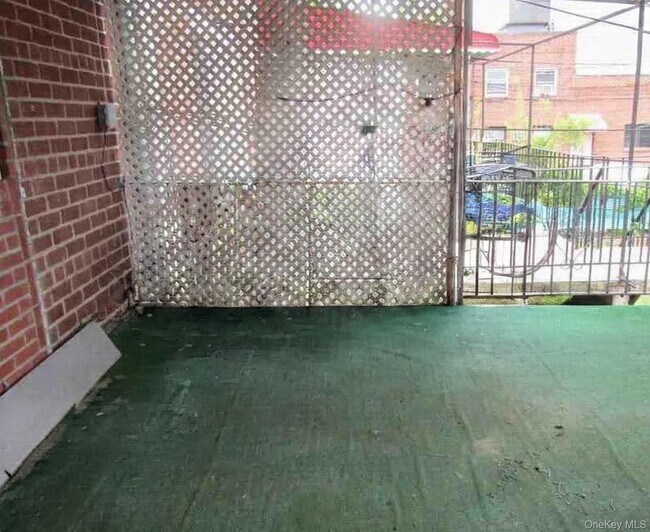 Building Photo - 31-17 68th St