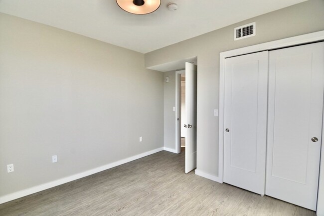 Building Photo - 120 Savin Hill Ave