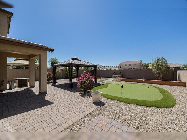 Building Photo - 218 N 109th Dr