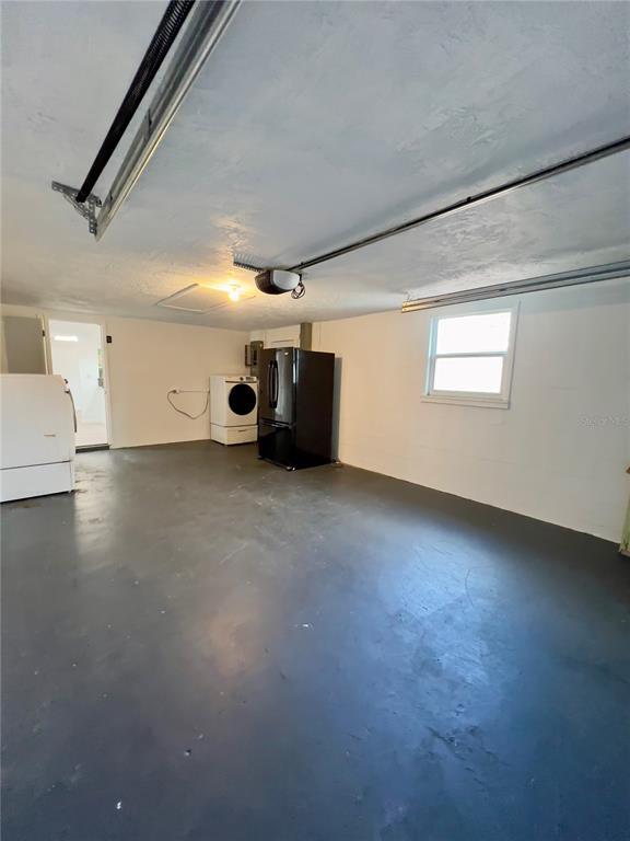 Building Photo - 5703 Andrea Dr