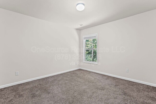 Building Photo - 385 Franklin Ln