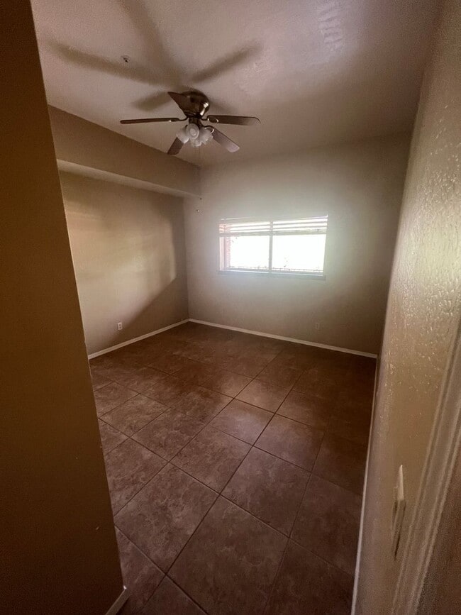 Building Photo - Unfurnished, 1-year long-term rental