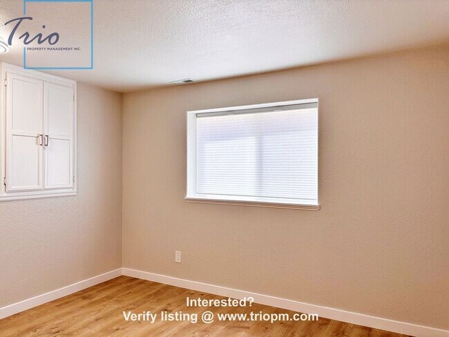 Building Photo - 2693 Chula Vista Dr