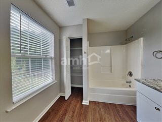 Building Photo - 104 Granary Dr