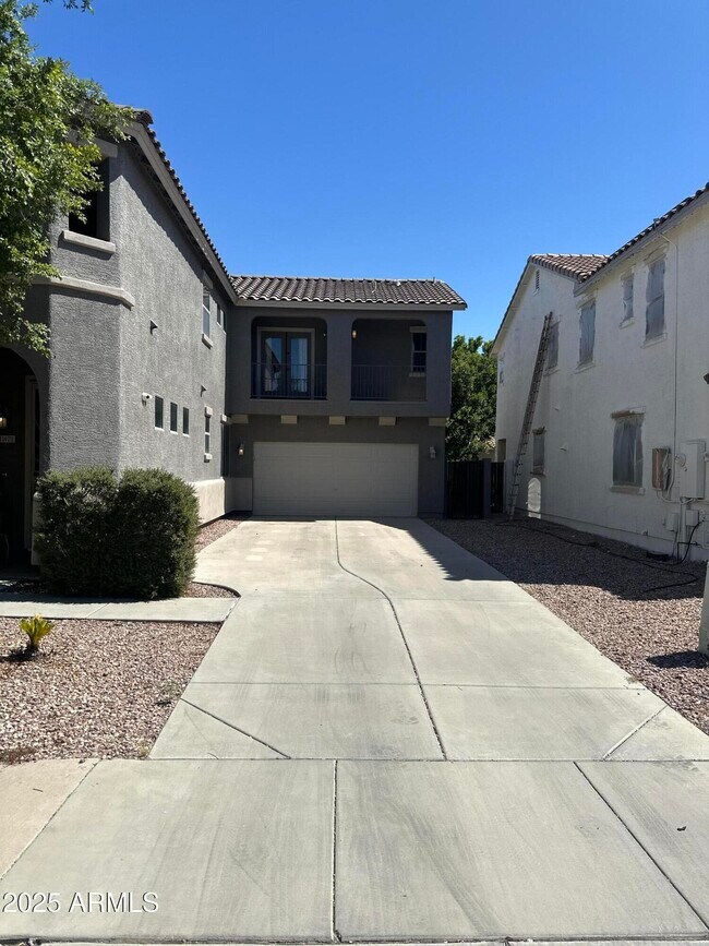 Building Photo - 14711 W Riviera Dr