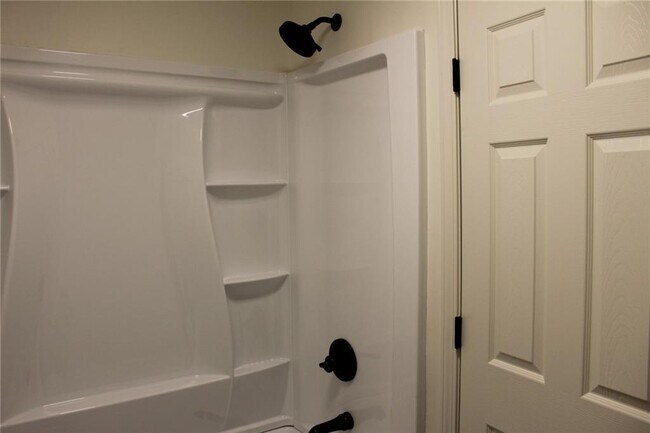 Building Photo - 11 Liberty St