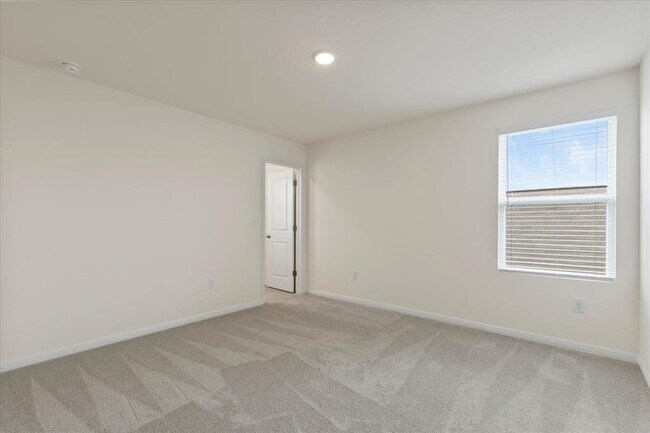 Building Photo - 113 Rother Pl