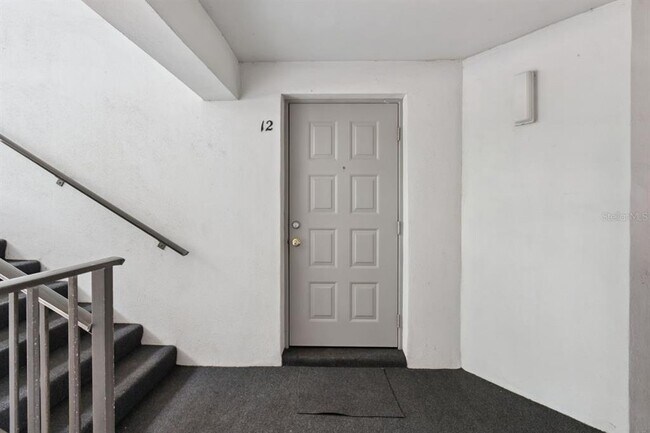 Building Photo - 8215 Sun Spring Cir
