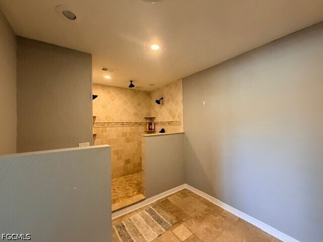 Building Photo - 5319 Pelican Blvd