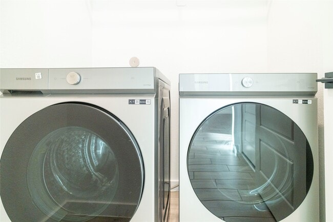 Building Photo - 6014 Churchill Spgs Ln