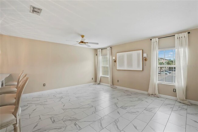 Building Photo - 717 N Rome Ave