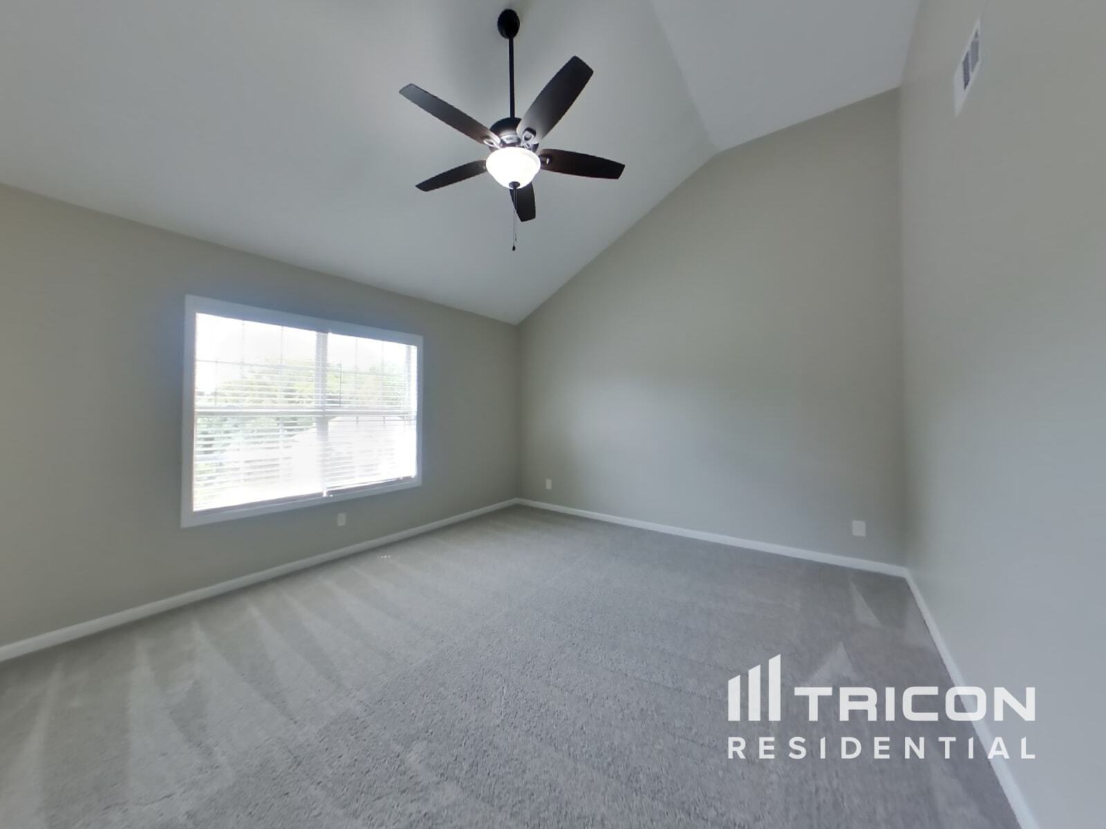 Building Photo - 1498 Wilderness Way