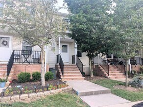 Building Photo - 1503 Cobblestone Ct