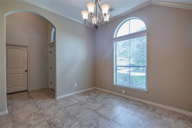 Building Photo - 12130 Brightwood Dr