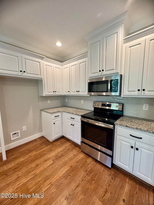Building Photo - 5105 N Durban Dr