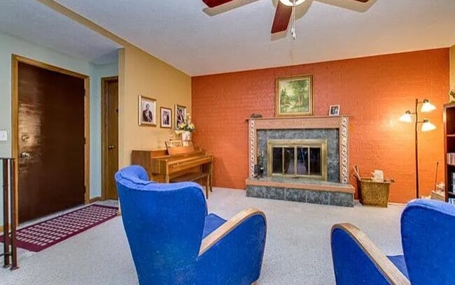 Building Photo - 10554 Monticello Ln N