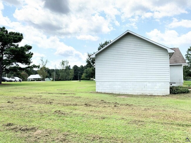 Building Photo - 164 Lonnie Bryant Rd