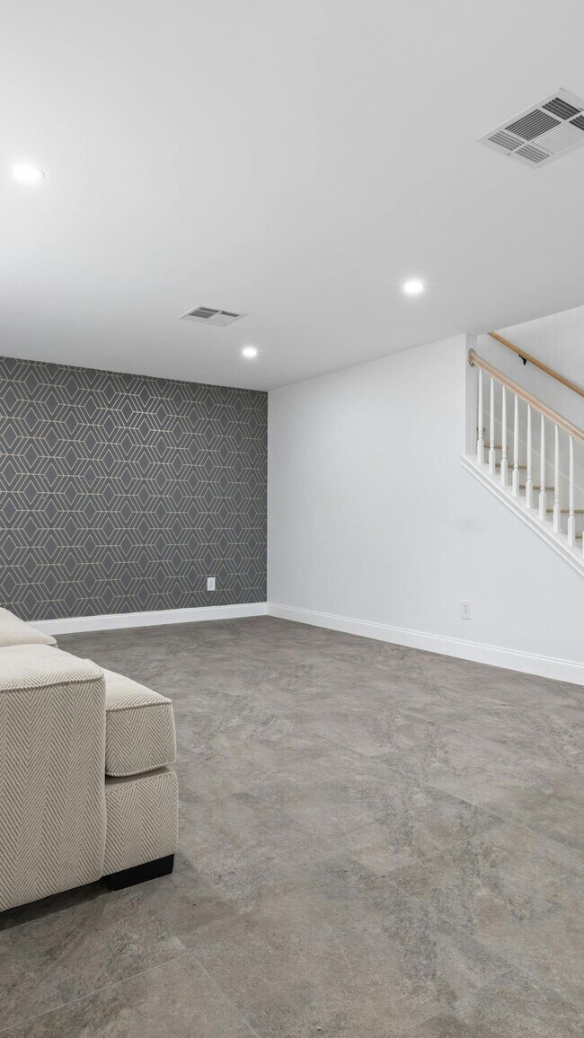 Building Photo - 3809 Haleys Way
