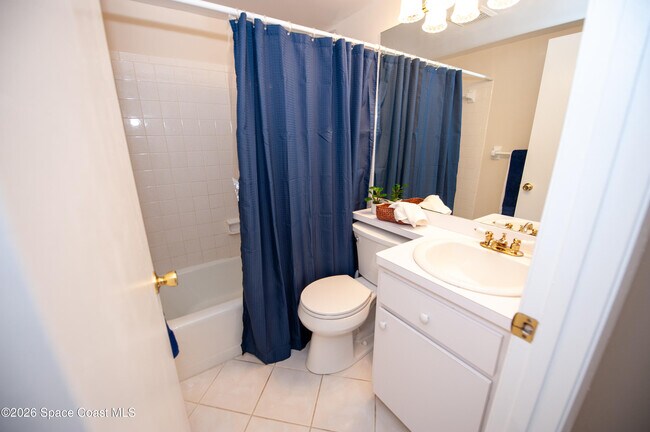 Building Photo - 230 Cape Shores Cir