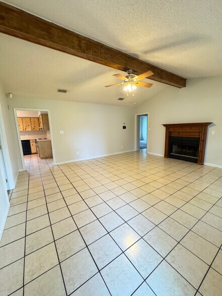 Building Photo - 5222 Northridge Rd S