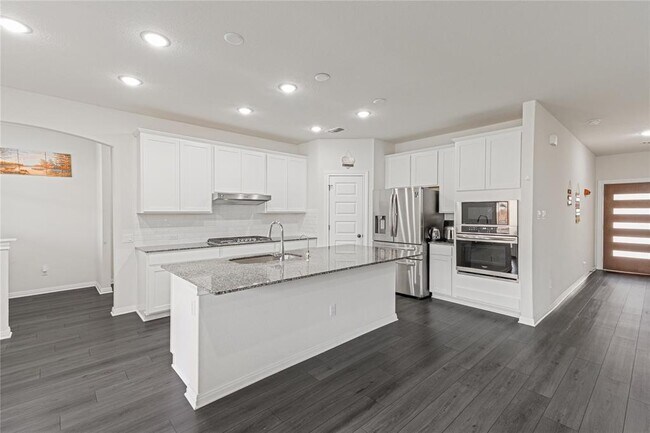 Building Photo - 224 Bella Luna Way